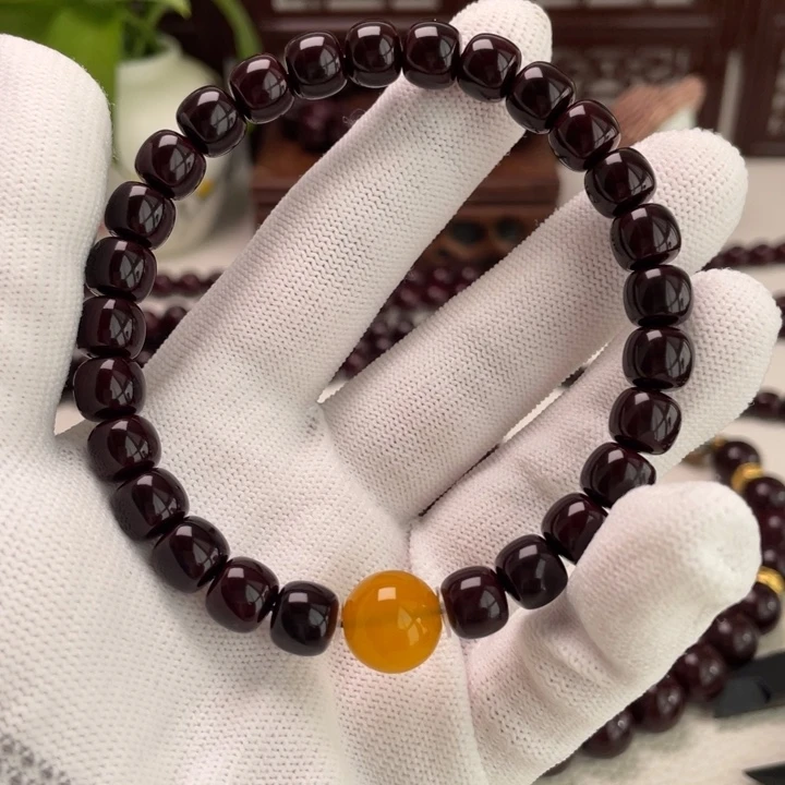 吴***昊核桃其他猴头手串