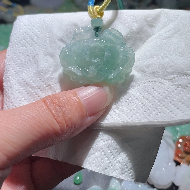 颈饰未镶嵌翡翠天