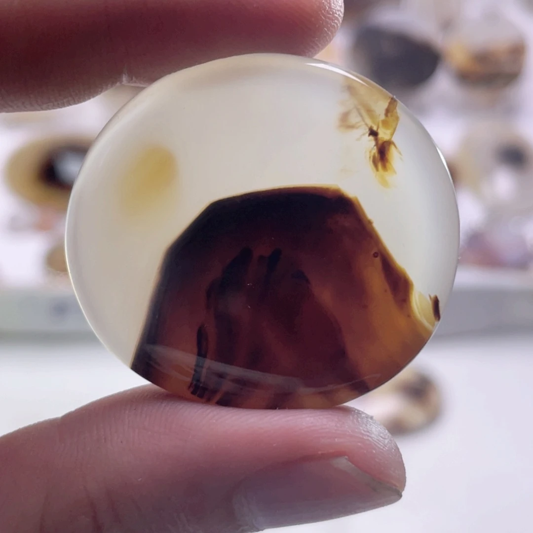 玛瑙/玉髓颈饰未镶嵌