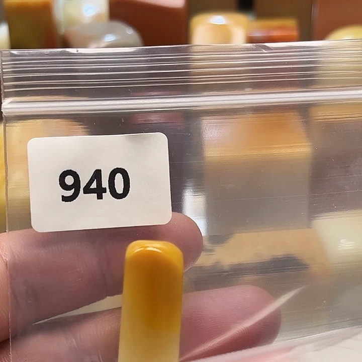 同***）老挝石老挝石结晶