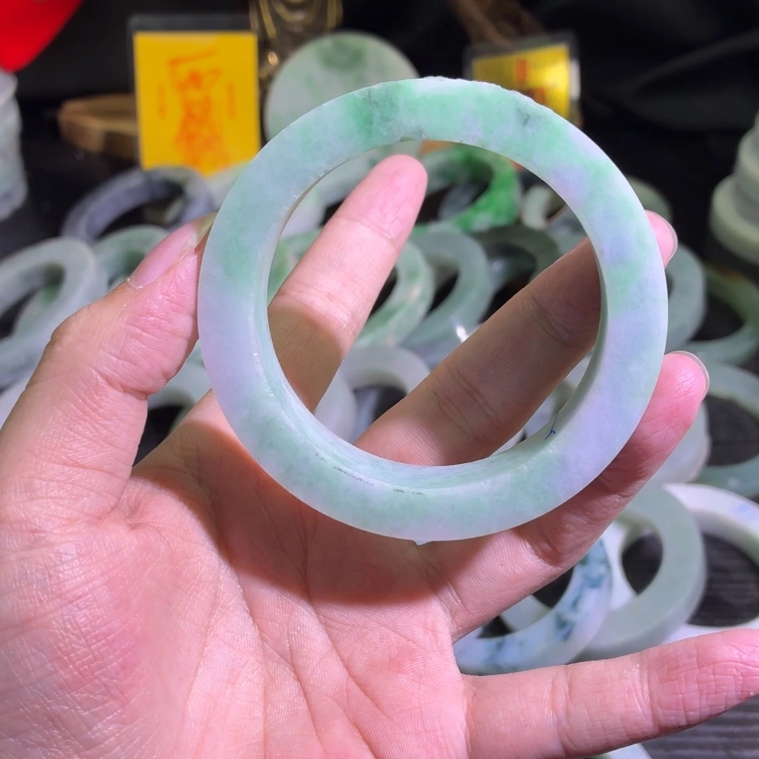 定制翡翠未镶嵌天然翡翠A货毛胚手镯定制