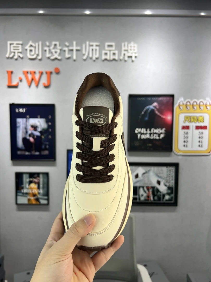 2025新款欧货华夫阿甘休闲慢跑男女同款运动休闲鞋轻便减震百搭鞋