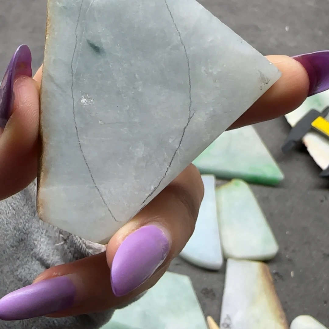 定制翡翠未镶嵌翡翠定制