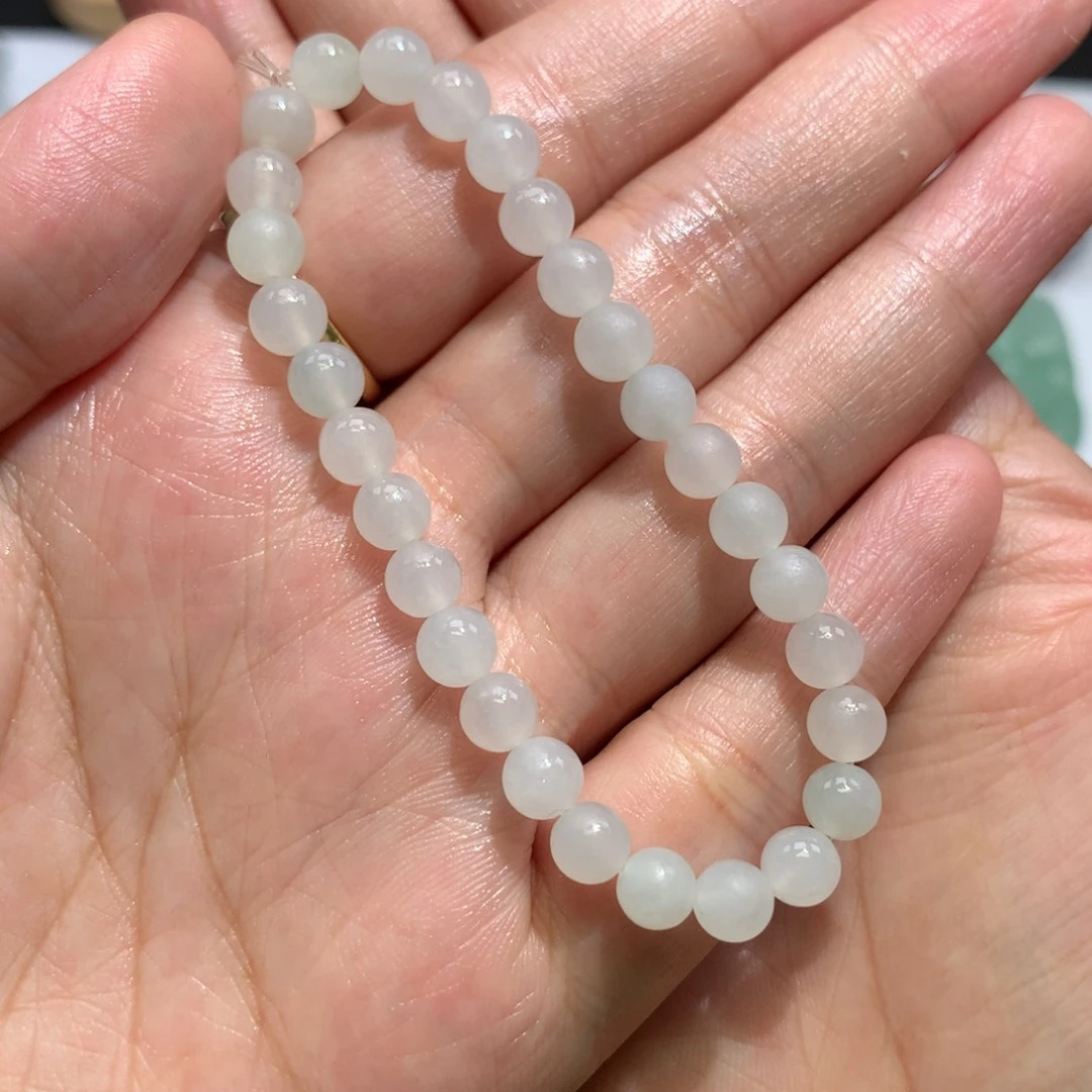 定制翡翠未镶嵌手串