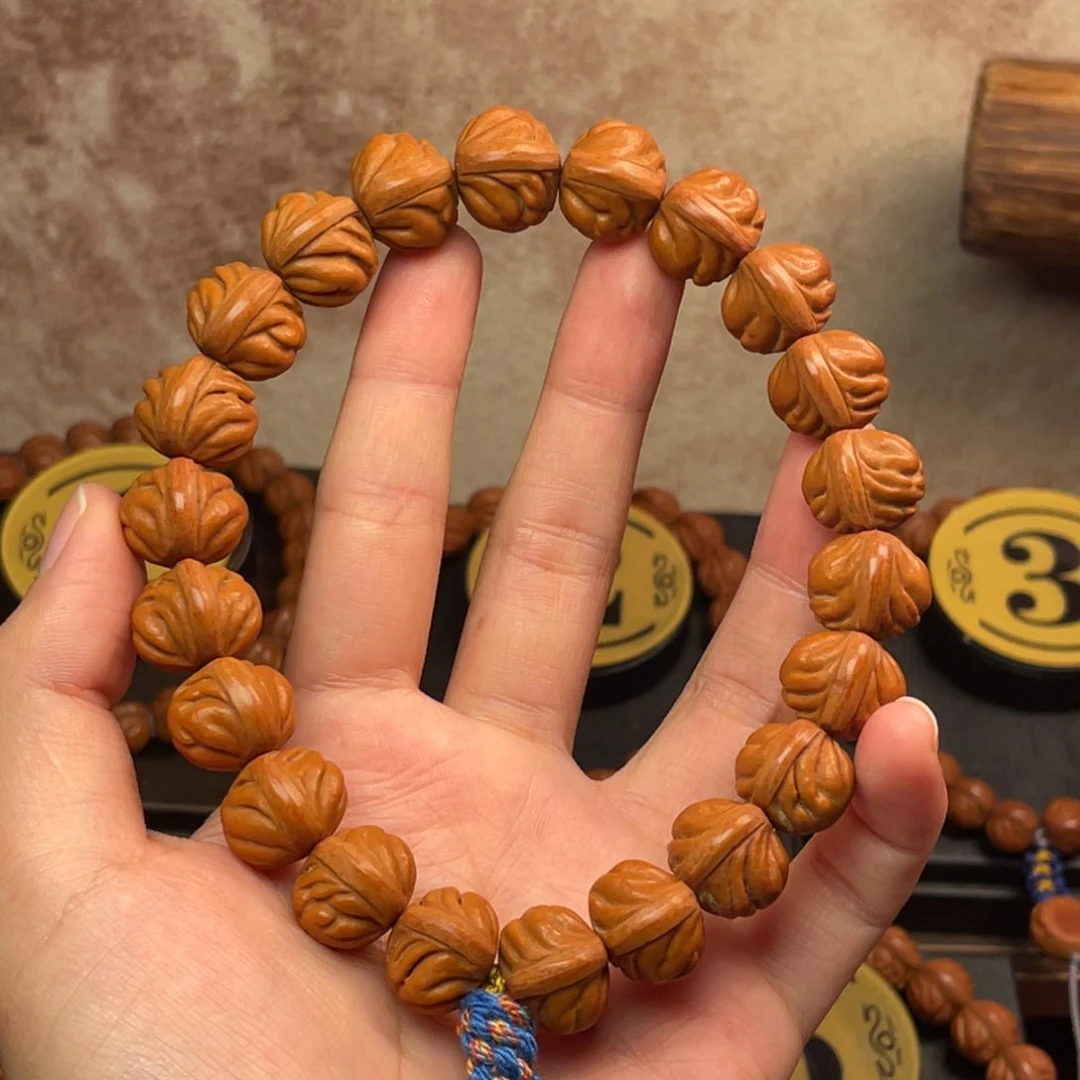 吊坠桃核邓*学玉龙脊15手持