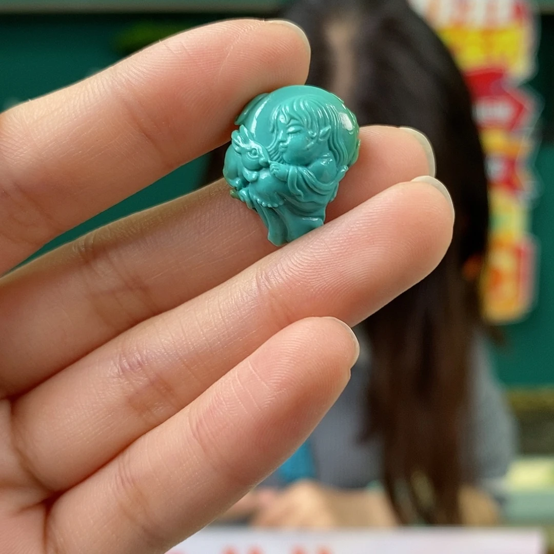 绿松石未镶嵌珠宝奇石