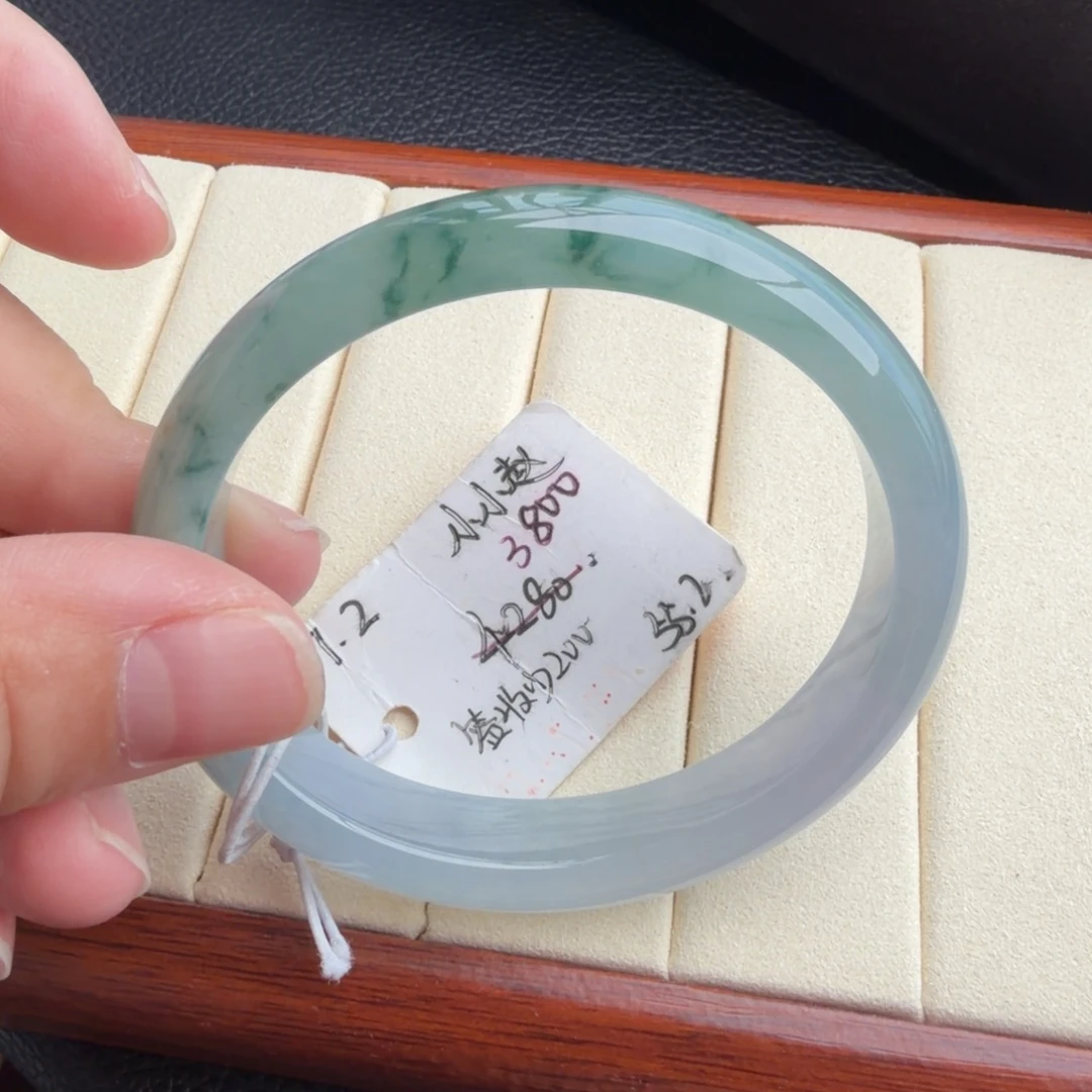 定制翡翠未镶嵌55贵妃