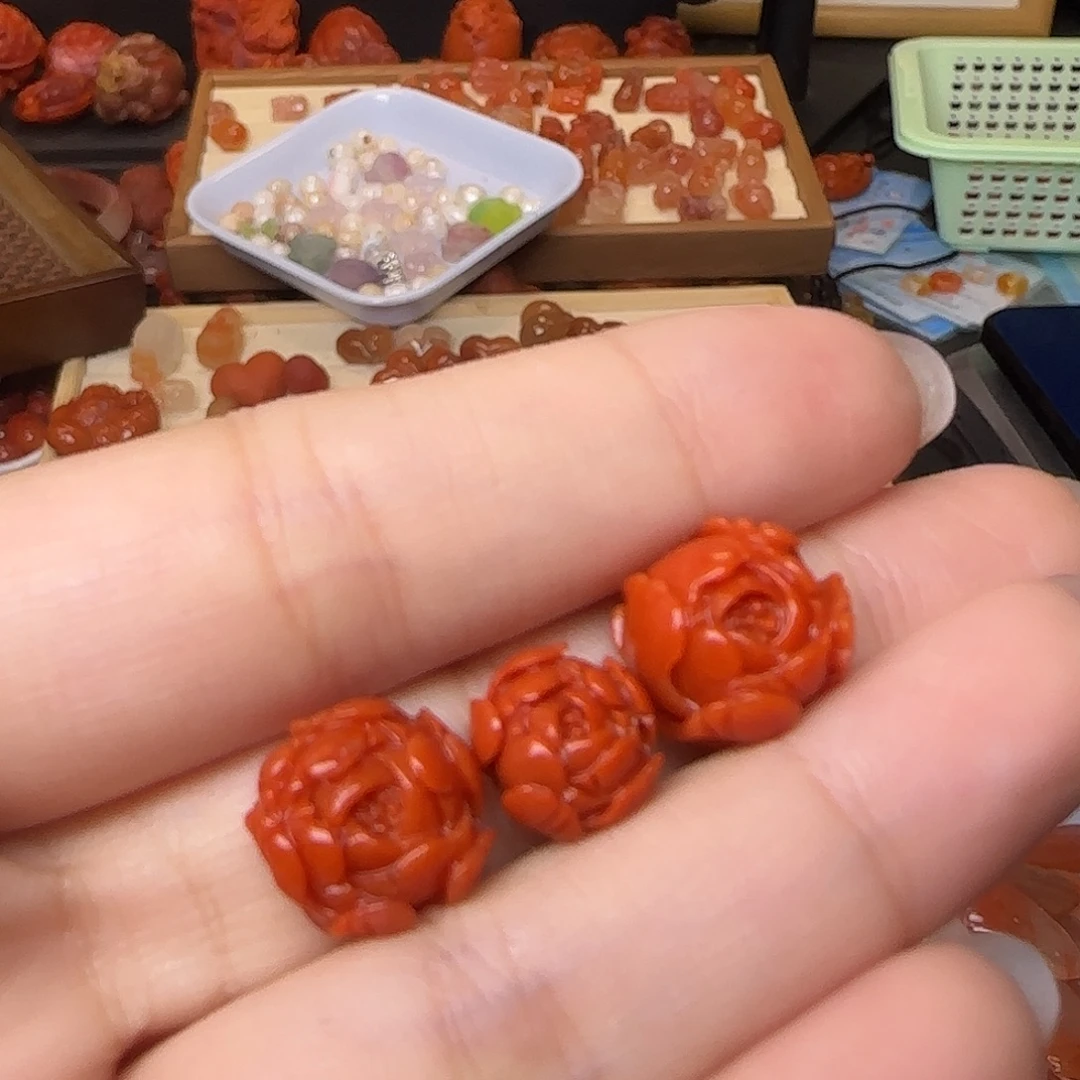 爱***精吊坠(不含链)未镶嵌南红玛瑙