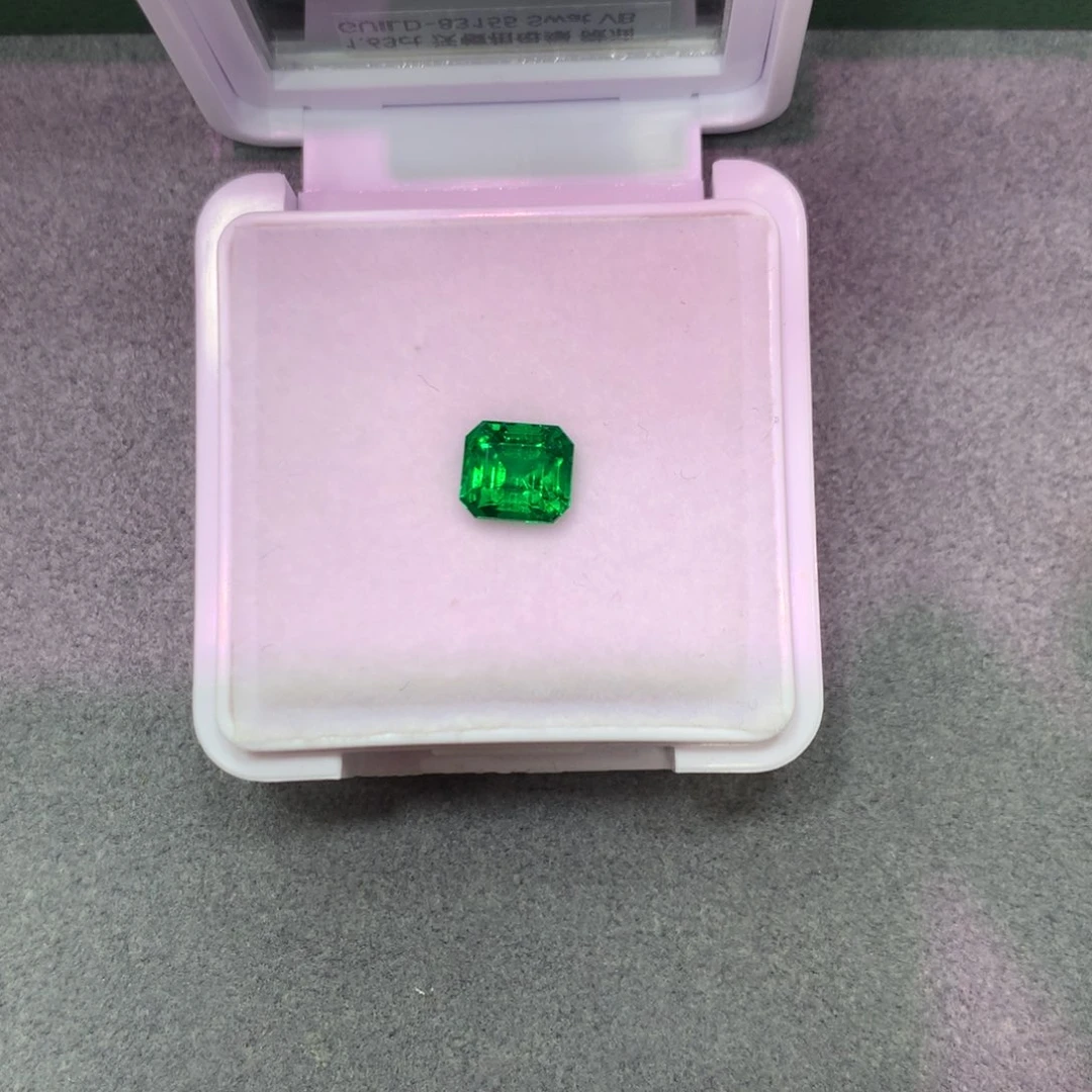 裸石未镶嵌祖母绿1.63GUILD81359