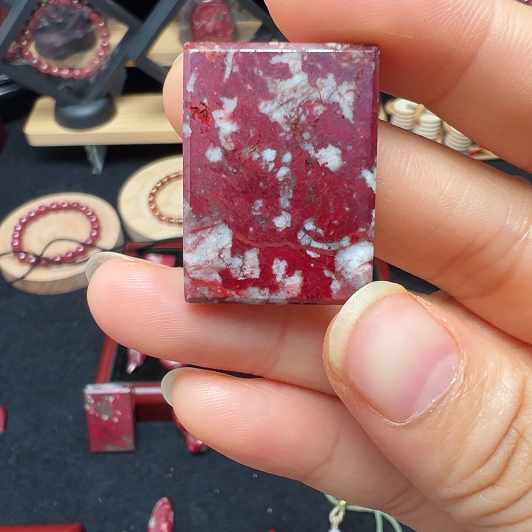 天然辰砂天然朱砂无事牌