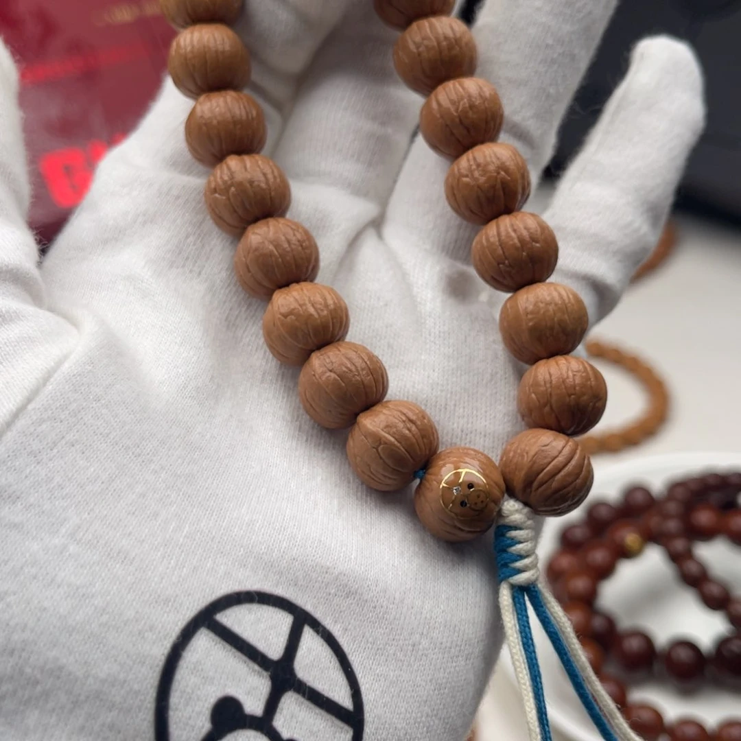 猴头核桃吊坠昨*。南瓜13.0