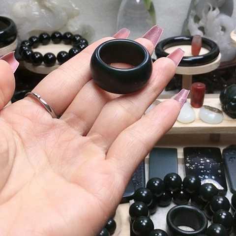 未镶嵌手链和田玉