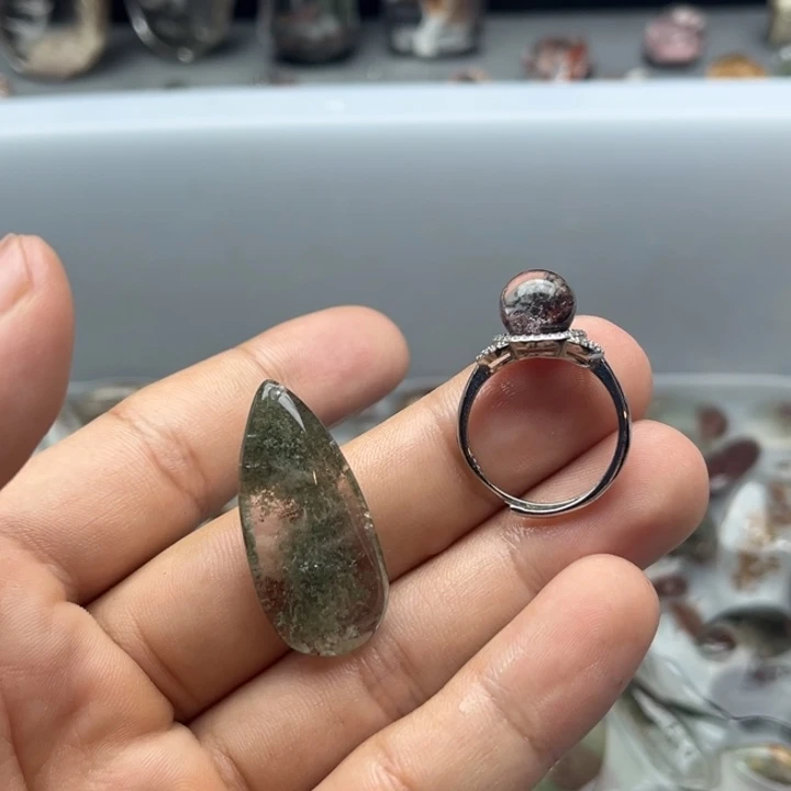 未镶嵌吊坠(赠链)水晶橙***?