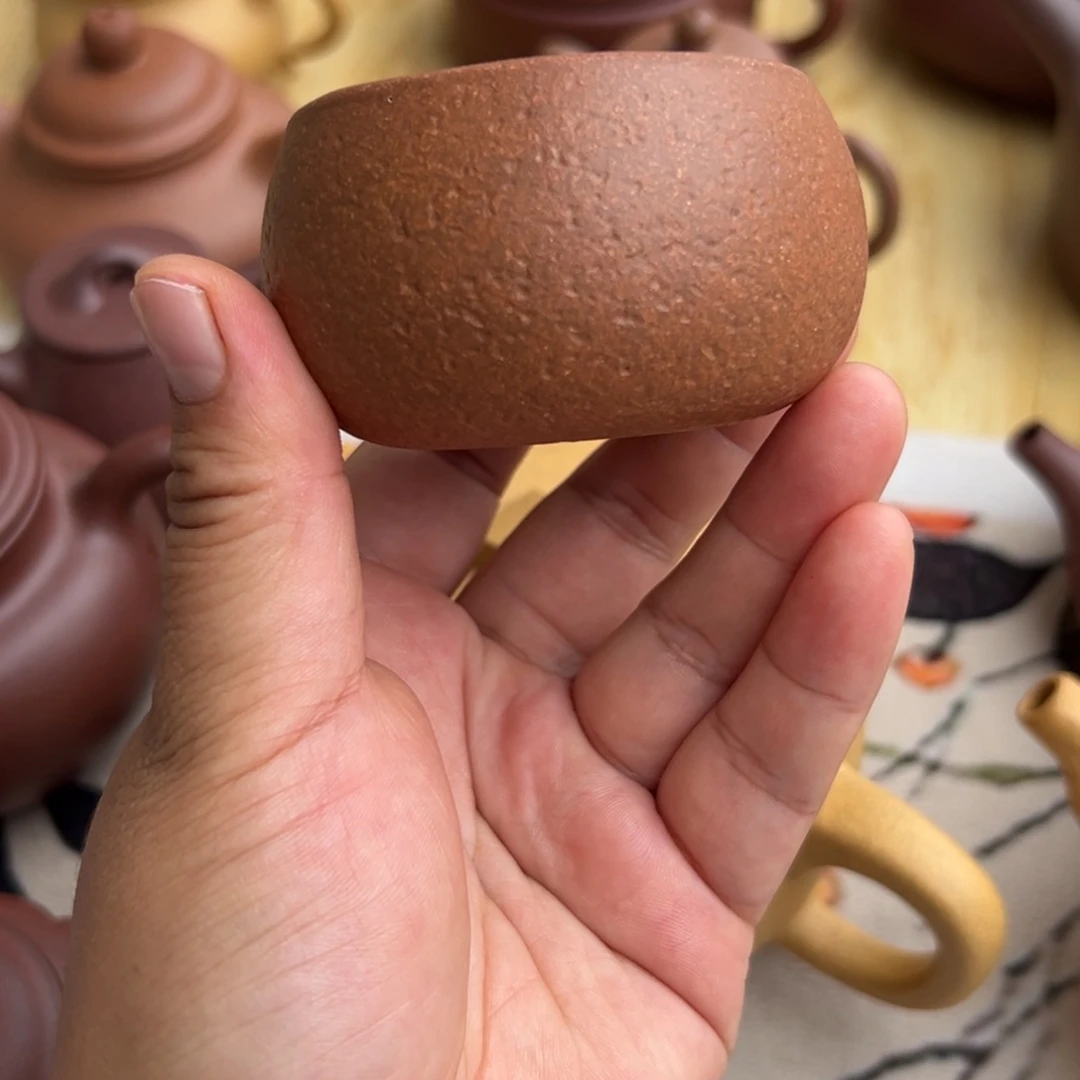 紫砂茶壶黄降坡半手工75cc左右瑕疵不调
