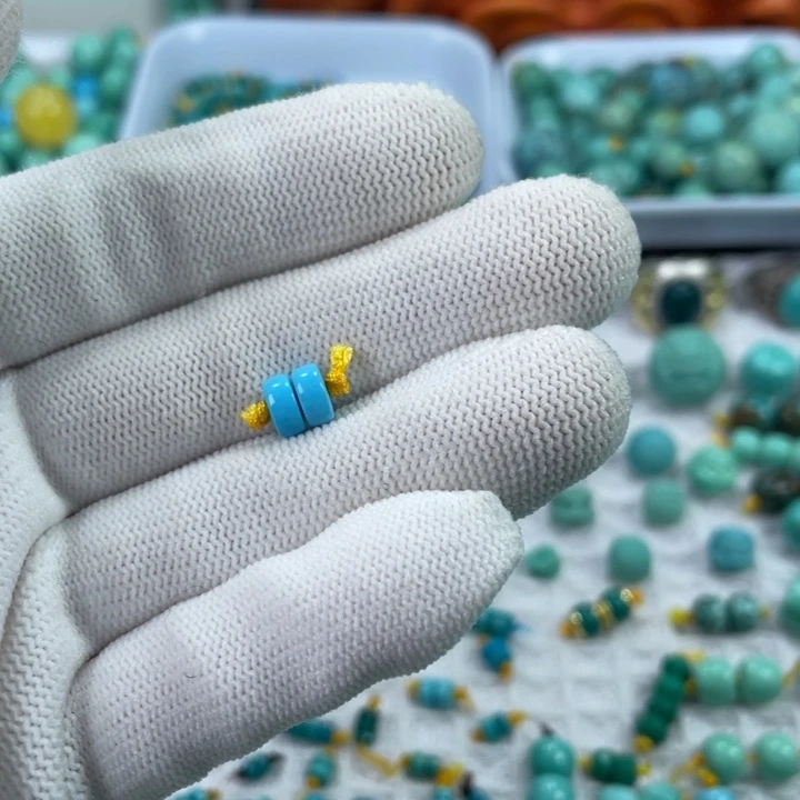 南红玛瑙未镶嵌手链