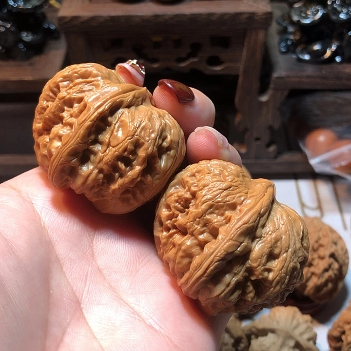 大叶紫檀（黑酸枝木类）