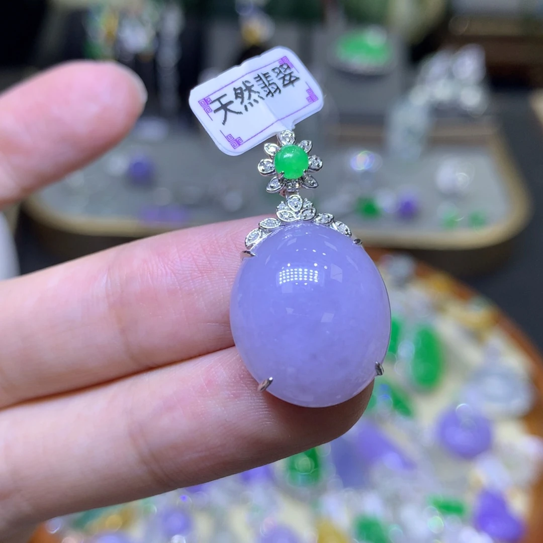 翡翠18K金镶嵌颈饰翡翠吊坠项链