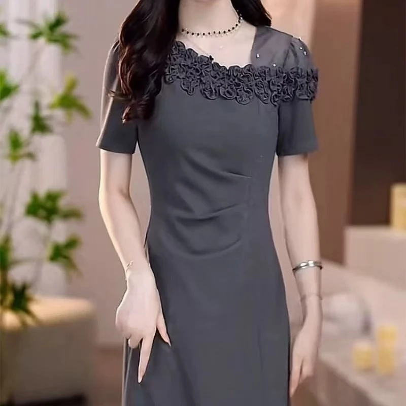 F167蕾丝显瘦气质轻奢时尚夏季法式收腰小黑裙复古开叉修身拼接