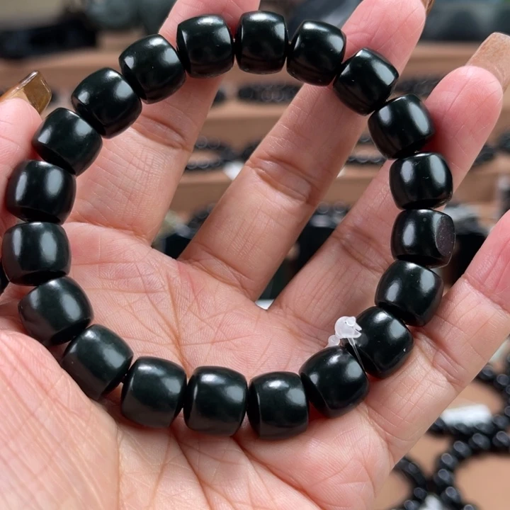 和田玉未镶嵌手链12柔光