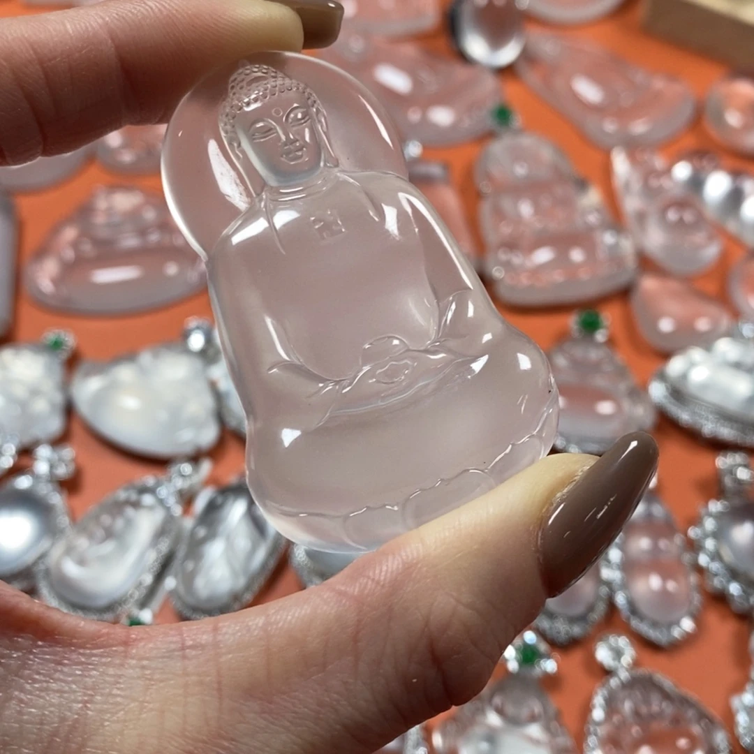 ༺***༻石英质玉未镶嵌颈饰阿弥陀佛