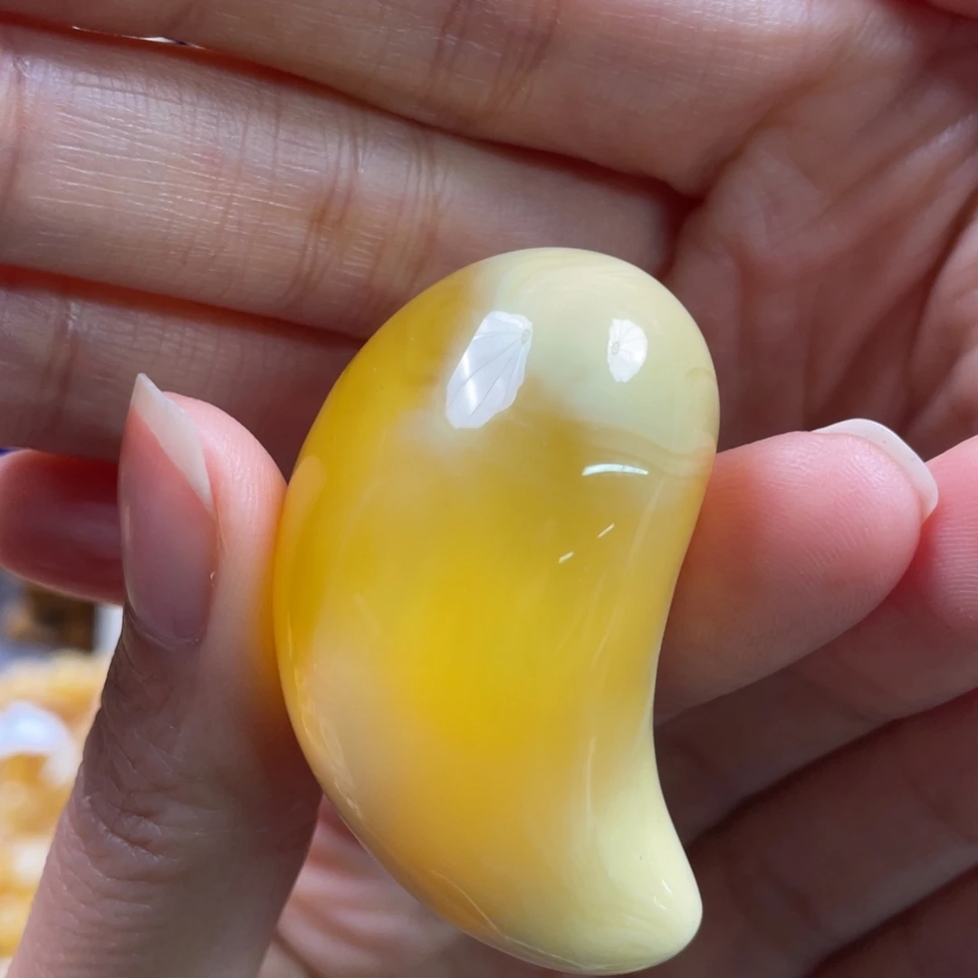 琥珀未镶嵌裸石琥珀蜜蜡