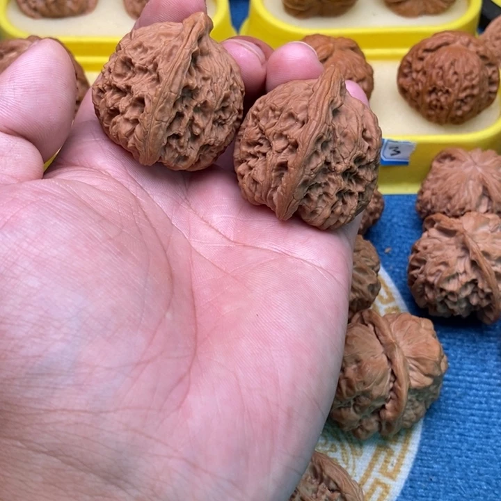 核桃手串/手链南疆41尺有黄