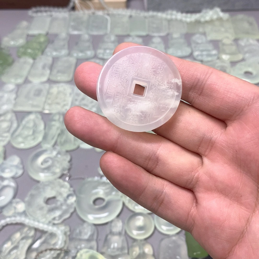 蛇纹石玉颈饰未镶嵌G****c