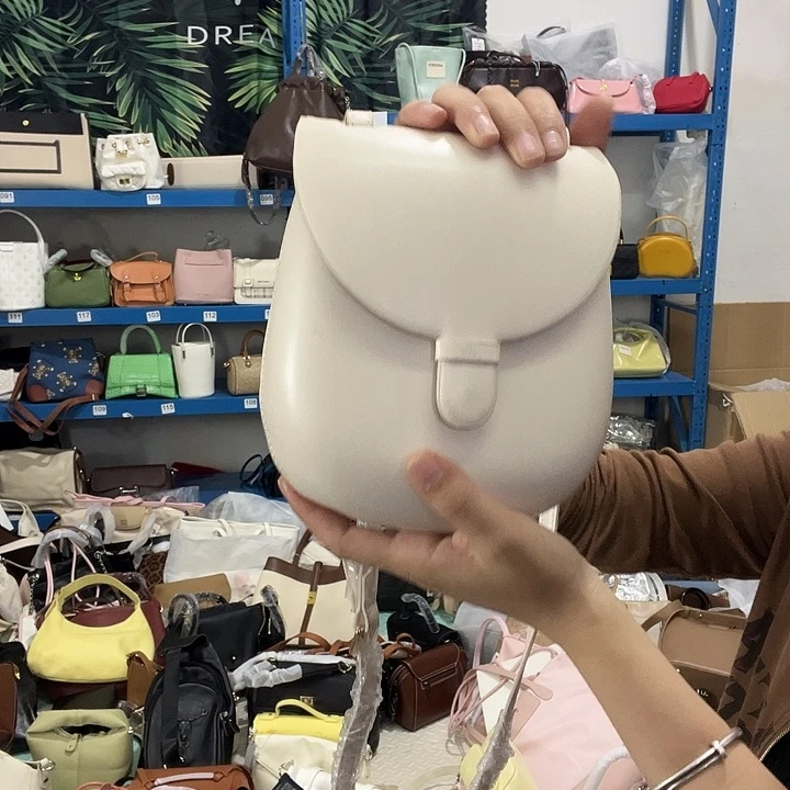 水**恋哈哈哈哈哈哈哈