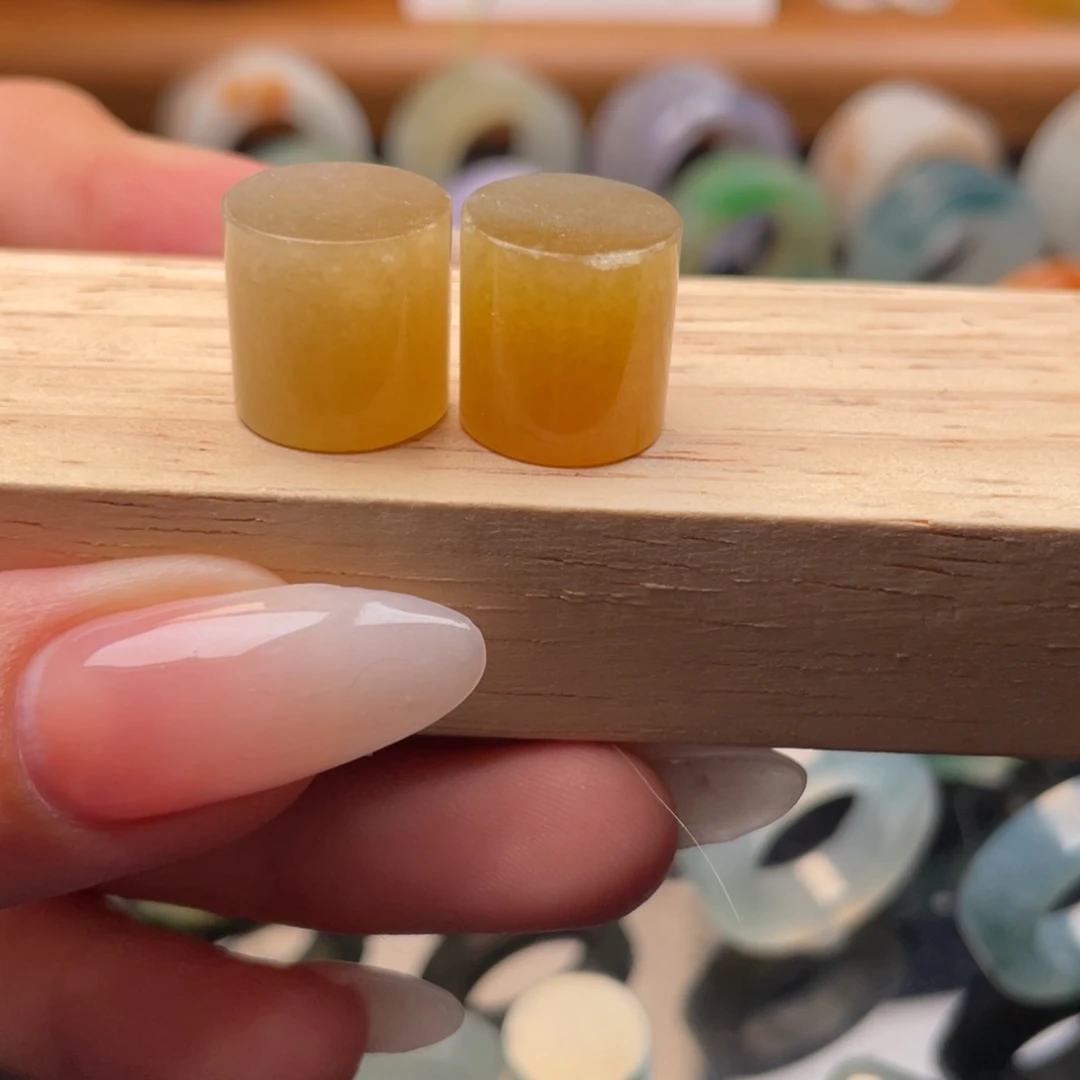 未镶嵌定制翡翠黄翡珠