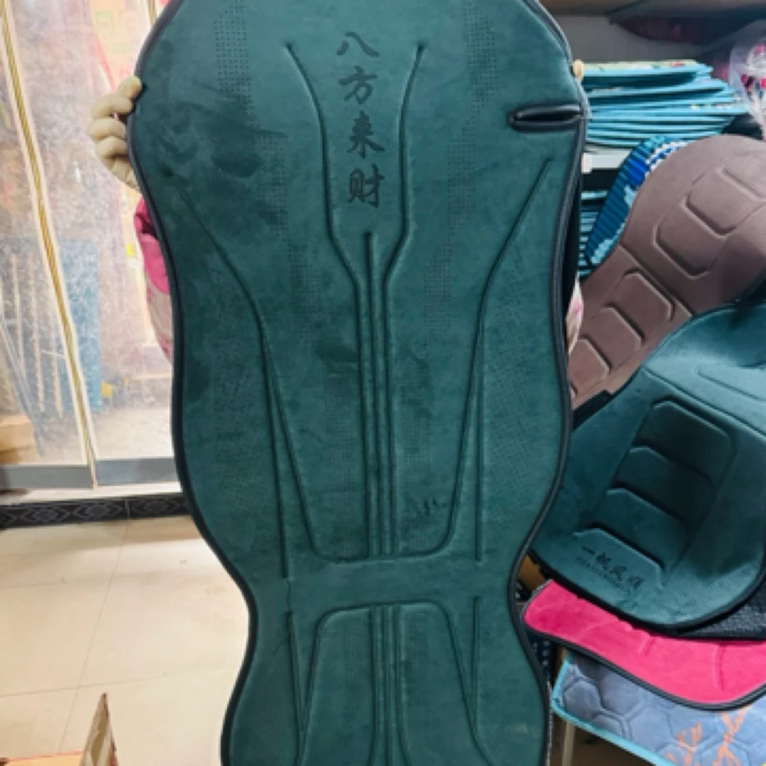 货车乳胶垫座垫大货车翻牛皮坐垫打孔透气