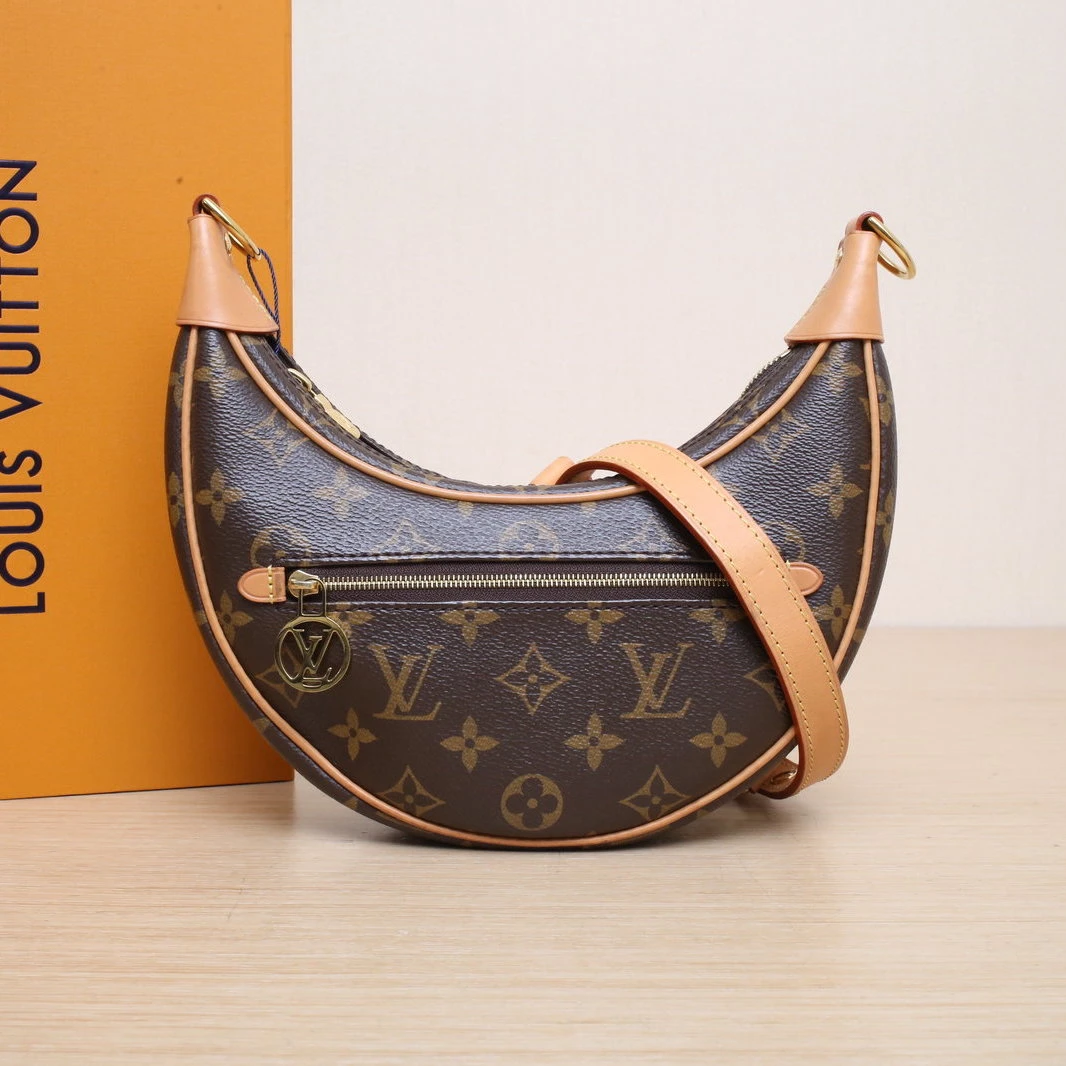 95新 LouisVuitton/路易威登 【娇活动】豌豆包老花PVC 芯片 195377
