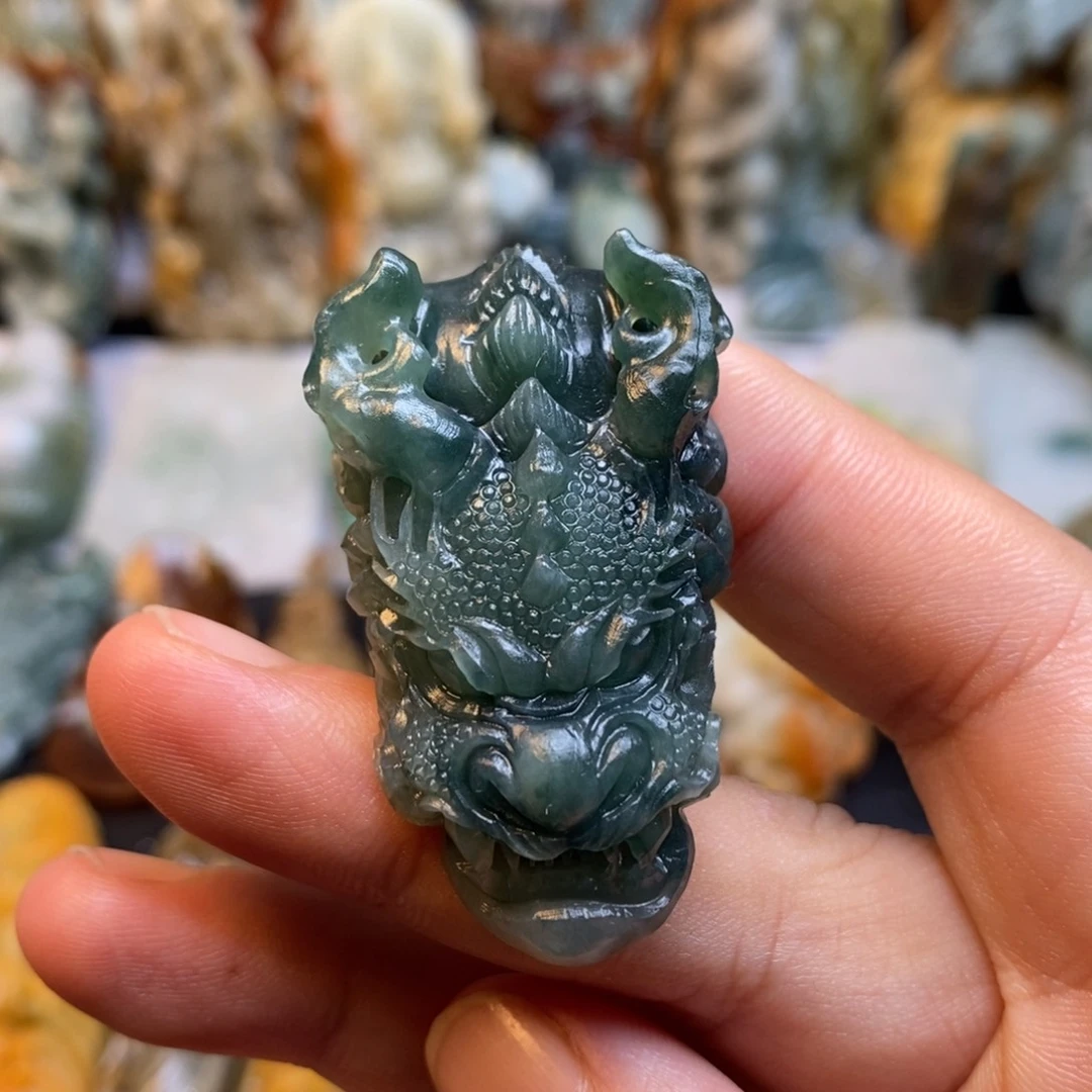 定制翡翠未镶嵌特色17