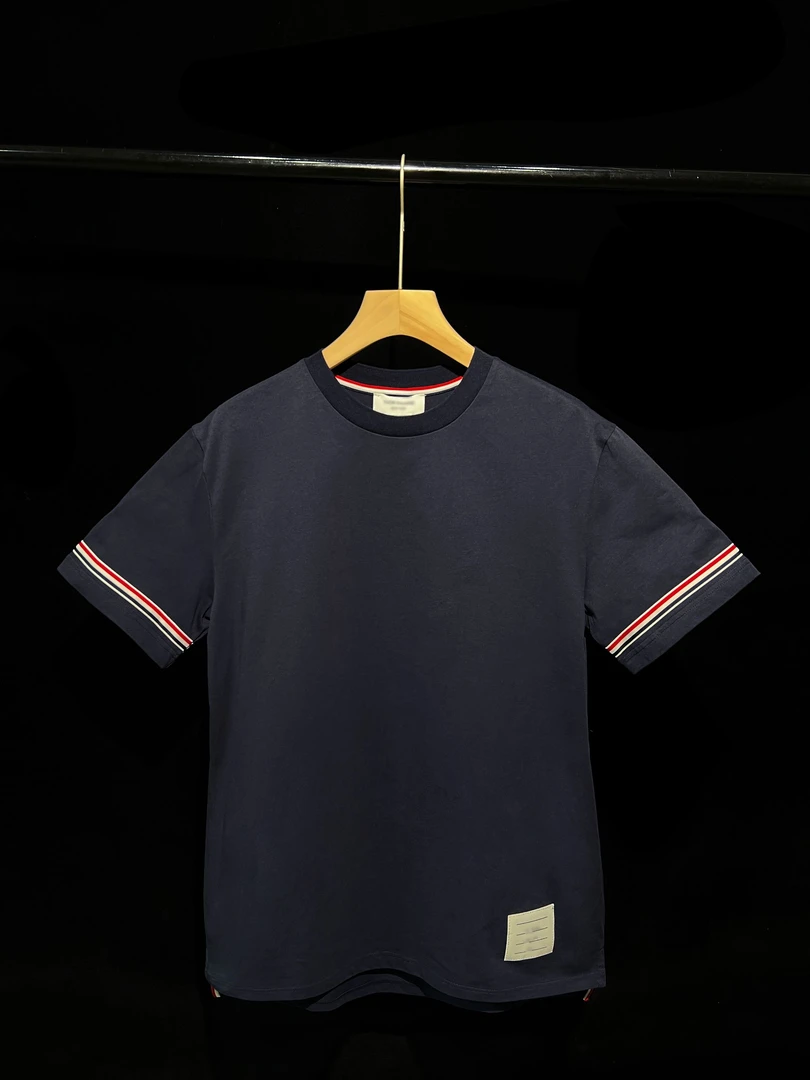 25春夏tb汤姆布朗圆领T恤休闲百搭轻奢大码男士条纹装饰纯色短袖