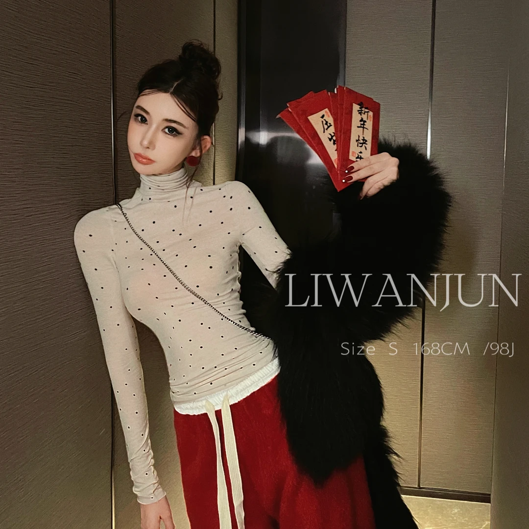 婉君【波点元素】洋气波点秋冬时尚上衣LWJ24A1T118