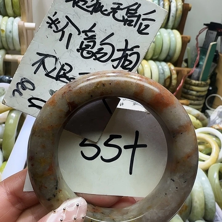 透闪石-蛇纹石玉未镶嵌手镯