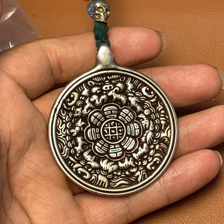 泥塑?****?藏传牌子……