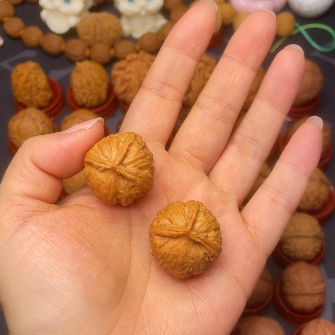 一***^把件文玩核桃三棱