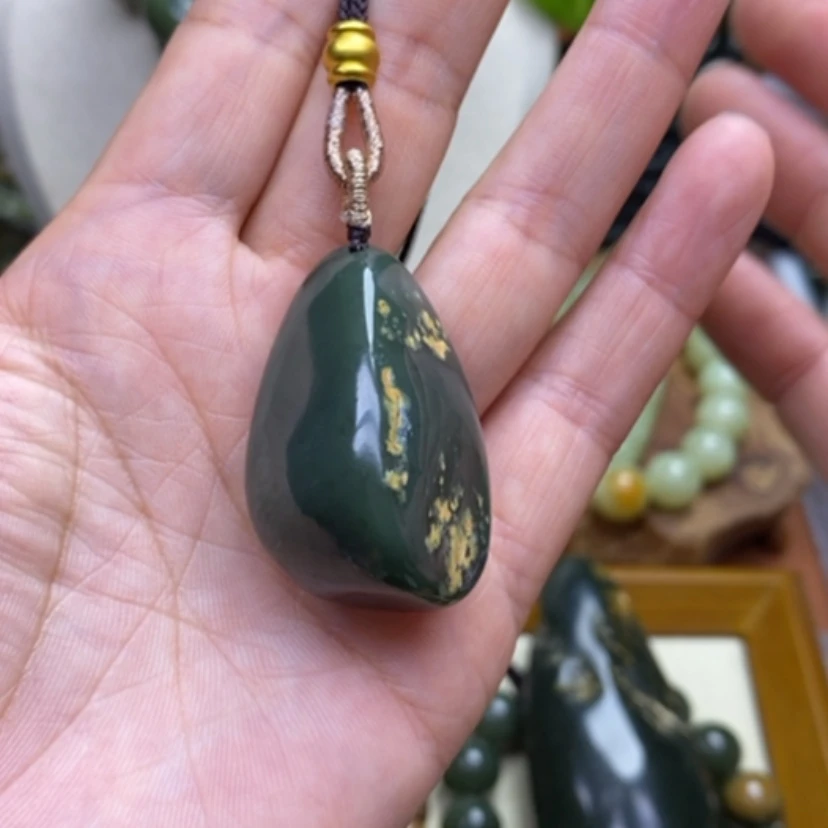 【闪购商品】颈饰未镶嵌和田玉牧*