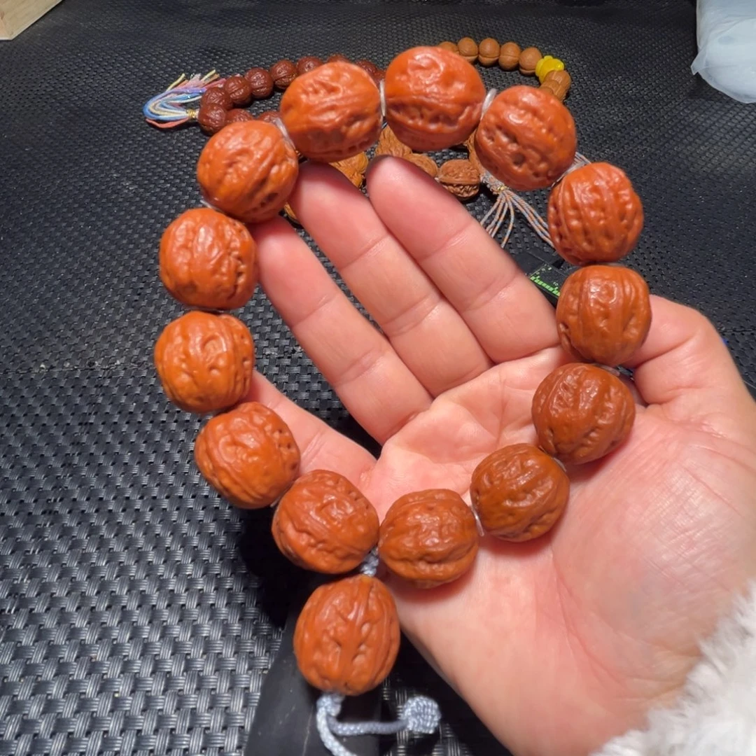 吊坠文玩核桃红皮粗筋方顿18➕