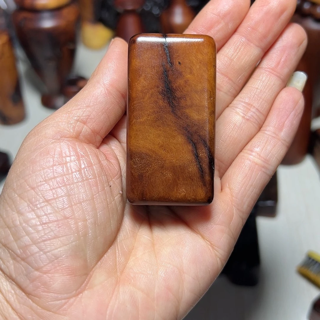 枣木用****9直播间默认截图