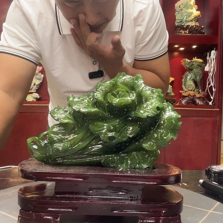 闫***寒玉家居摆件办公室摆件