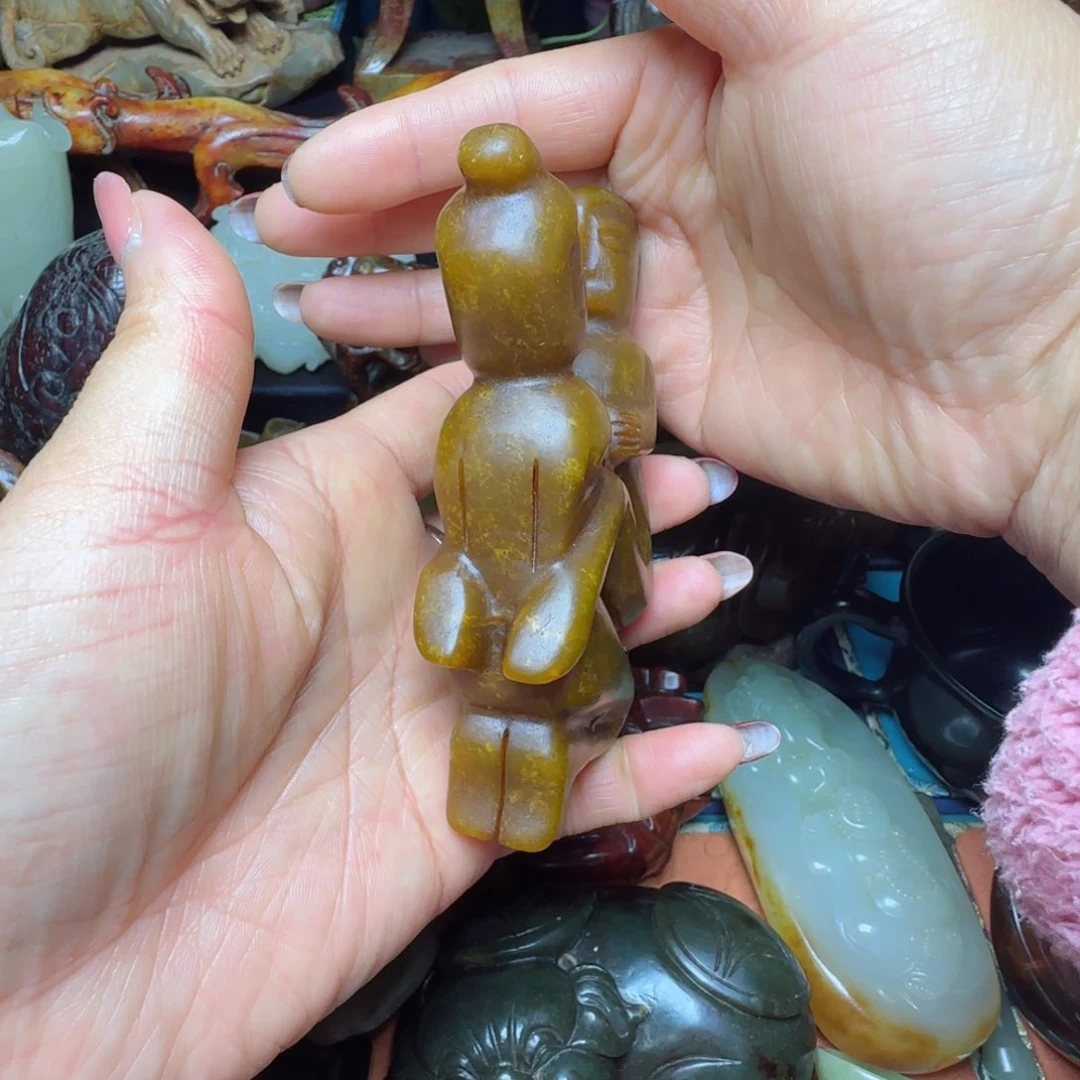 和田玉摆件未镶嵌千**城