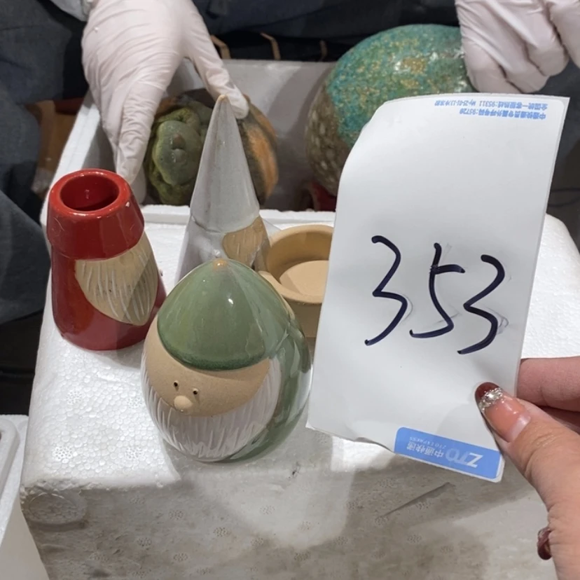 【闪购商品】摆件逃***茄陶瓷摆件瑕疵特卖