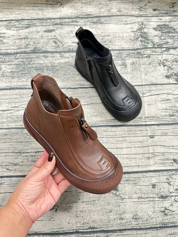 复古牛皮软底前拉链小短靴