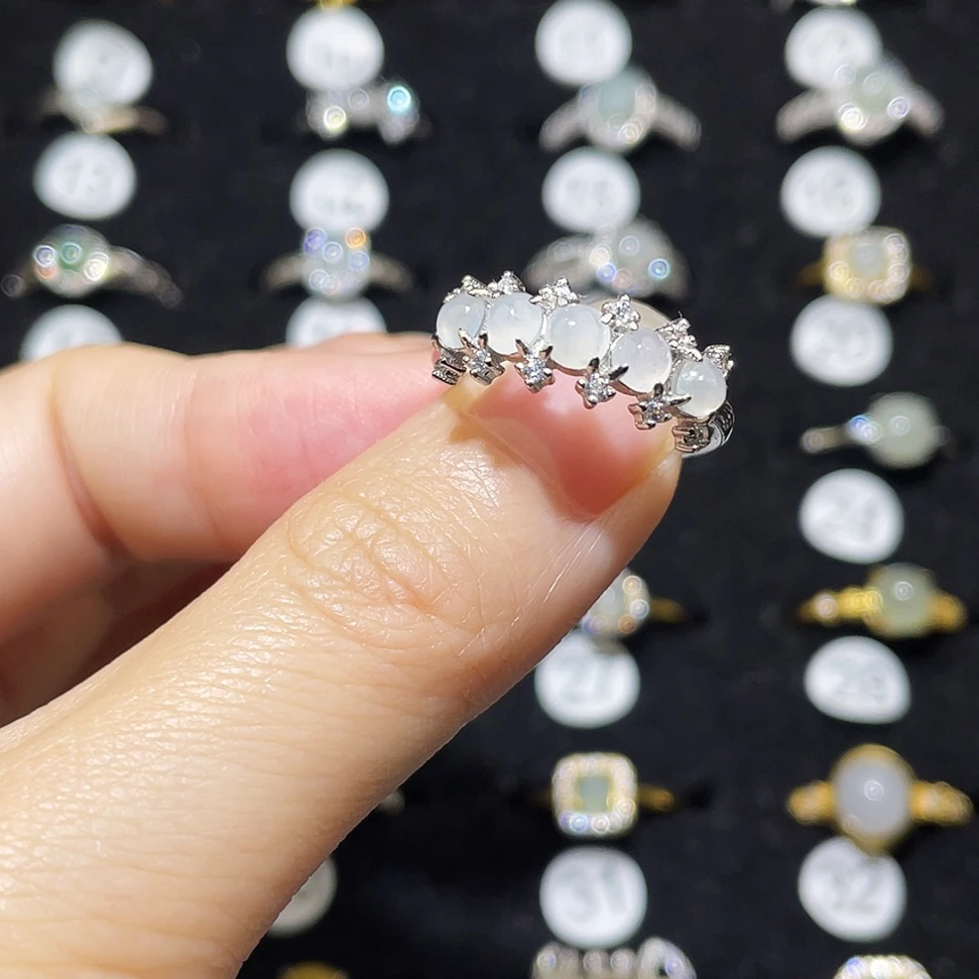 翡翠未镶嵌戒指戒指