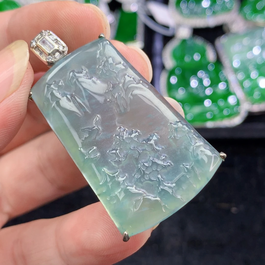 翡翠未镶嵌颈饰翡翠