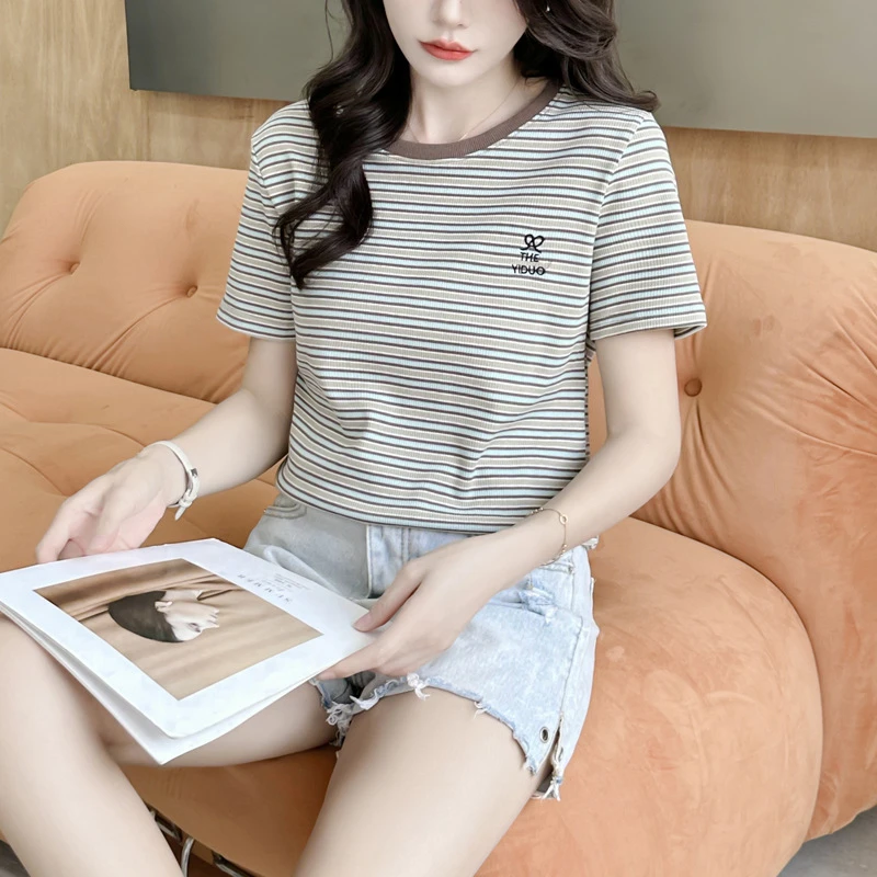 夏季复古条纹短袖t恤女圆领宽松百搭女装刺绣立体设计撞色上衣