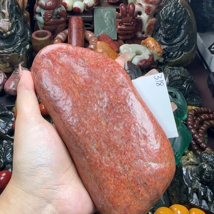 透闪石质玉未镶嵌珠宝奇石