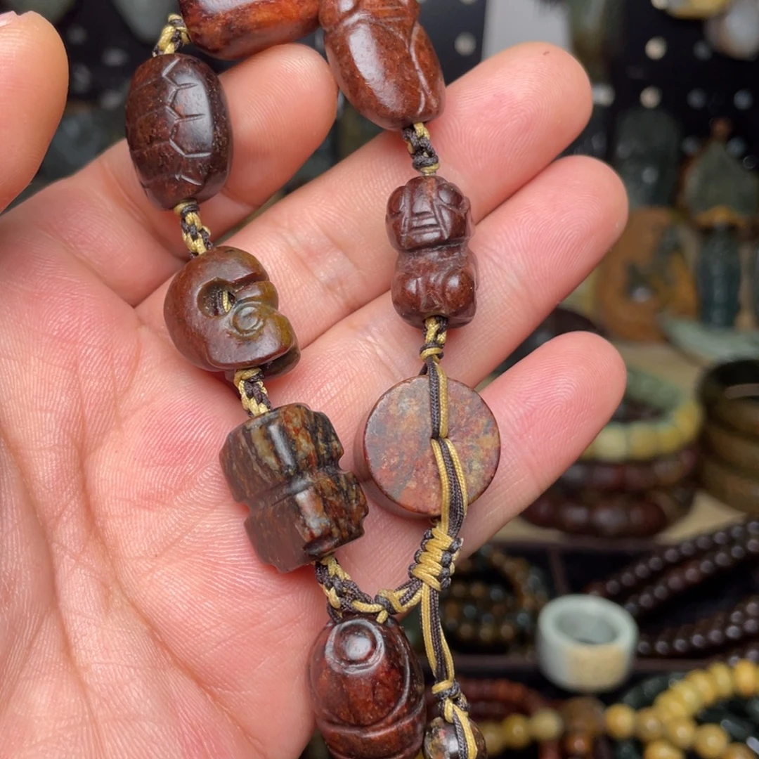 岫岩河磨玉（透闪石质玉）未镶嵌颈饰