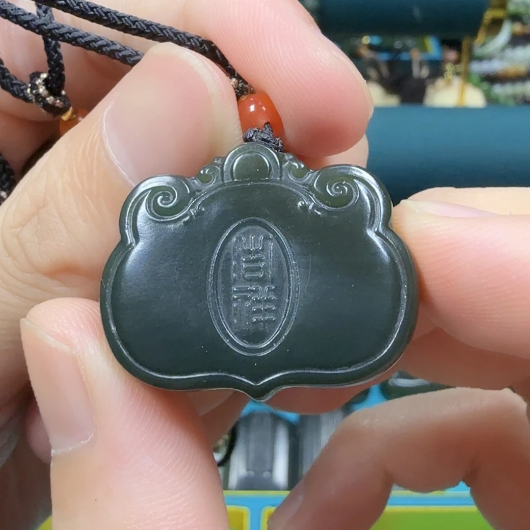 和田玉未镶嵌颈饰7